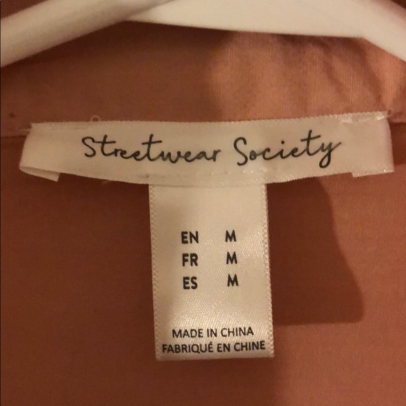 Top - Picture 2 of 3